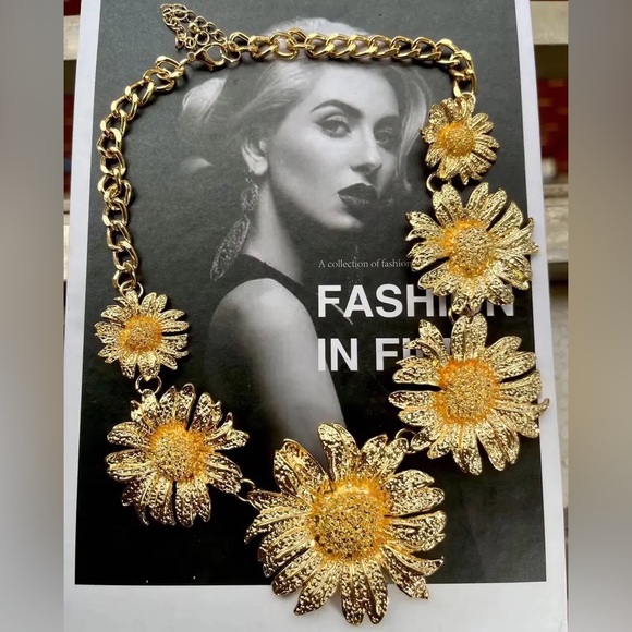 Zara Gold New Trend Sunflower Coins Suns Big Pin Drop Earrings or Necklace - Picture 5 of 16